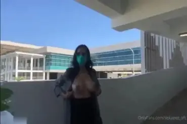 Siskaeee Dientot Di Bandara YIA Hot Indo 2026 Viral Heboh poster